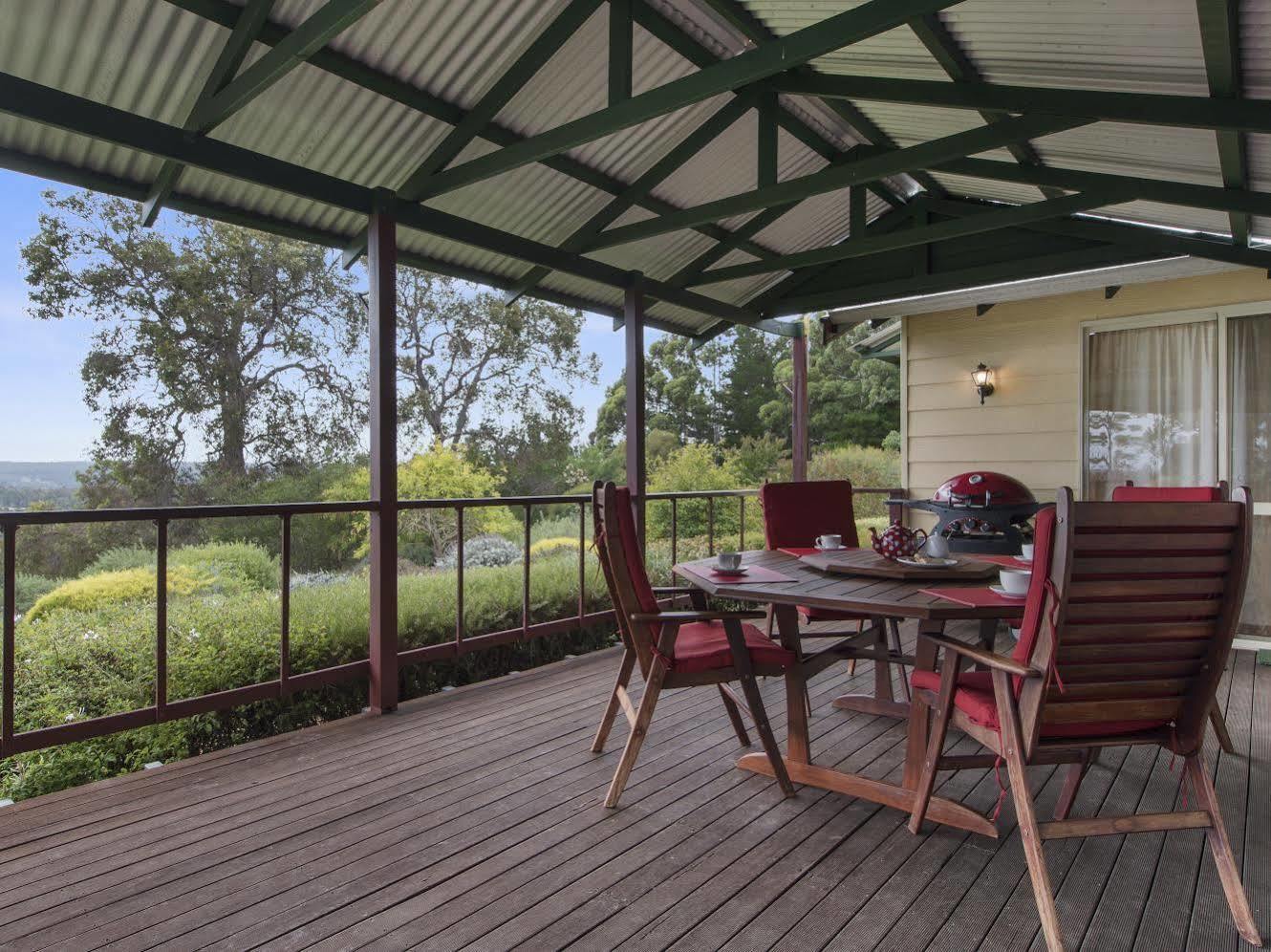 Shambhala Guesthouse Kangaroo Gully Экстерьер фото