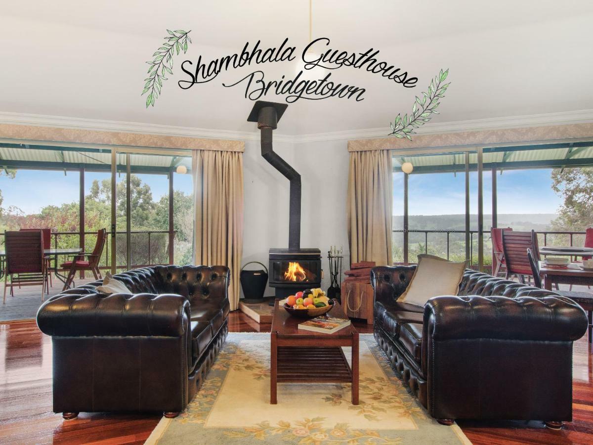 Shambhala Guesthouse Kangaroo Gully Экстерьер фото